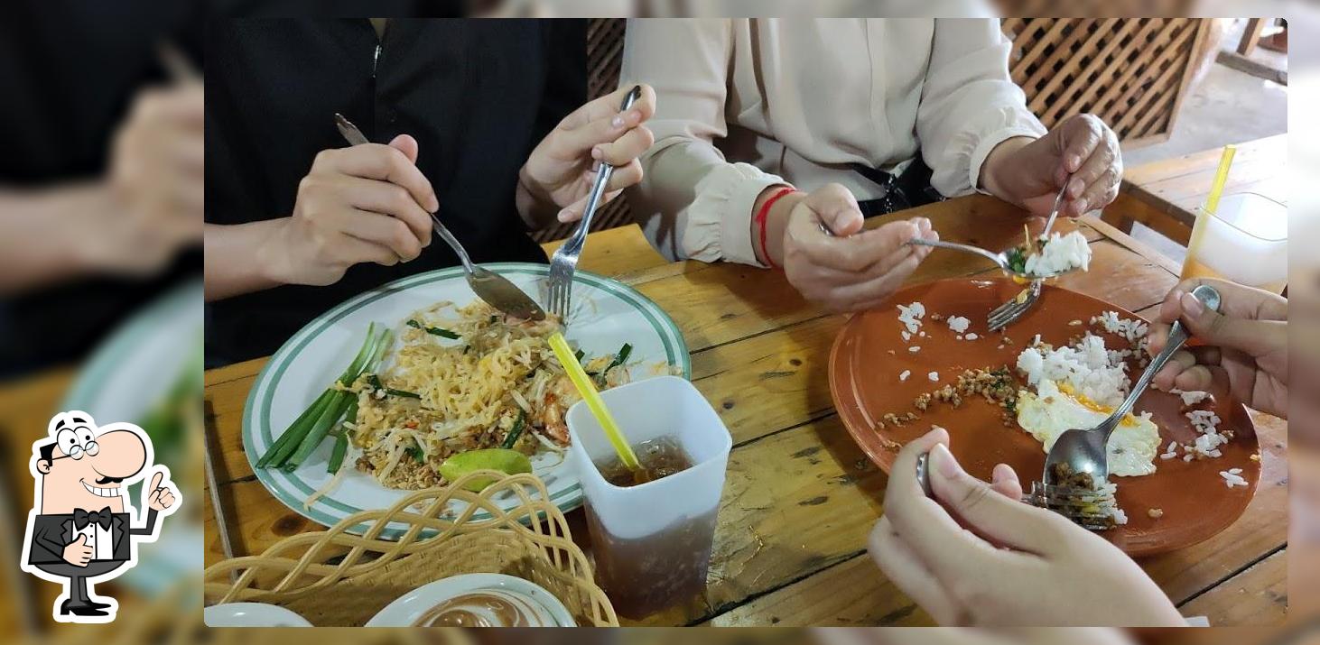 ก๋วยเตี๋ยวเรือรจนา