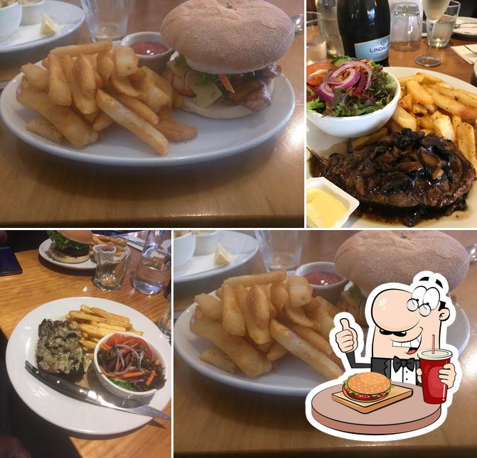One3One Restaurant Cafe & Bar