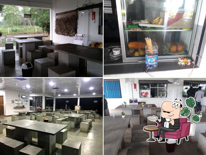 Taste of Vanni Restaurant