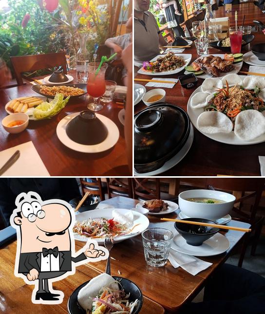Blue Bamboo Restaurant and Cafe