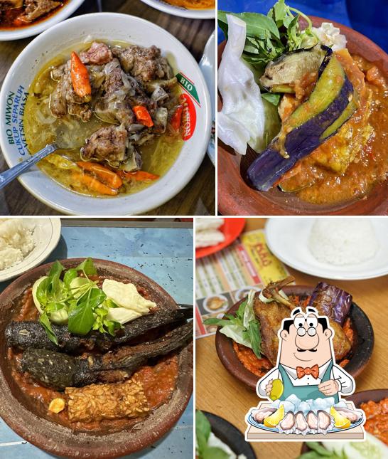 WARUNG ARUJ