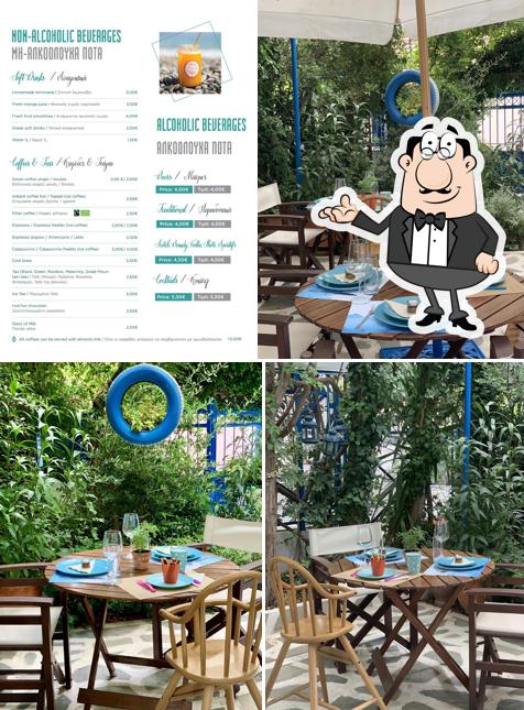 Daphne's Club Cosy Veggie Restaurant