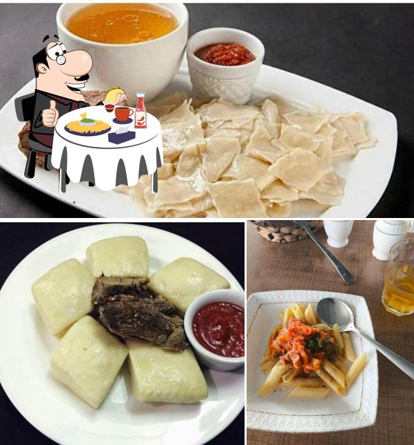 Сырная тарелка в "Короне"