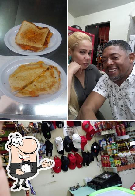 LA Regla Cafeteria