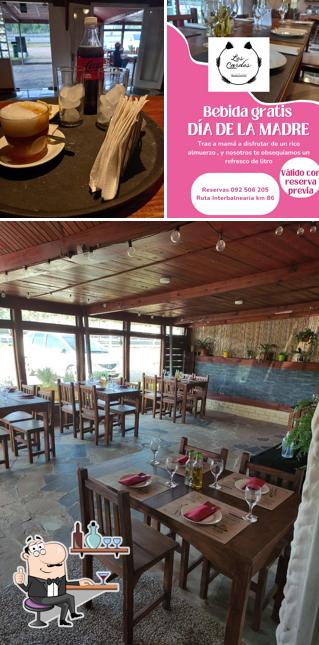 Parador Restaurante Los Cardos