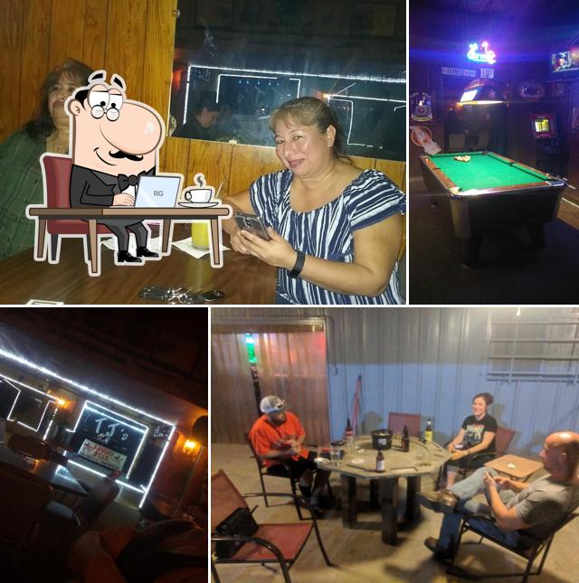 T J's Tavern