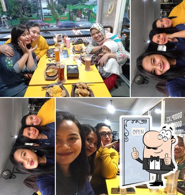 Waroeng Steak & Shake Kelud Sampangan