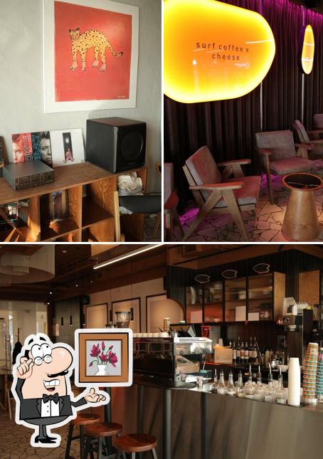 Забронируйте столик в "Surf Coffee"