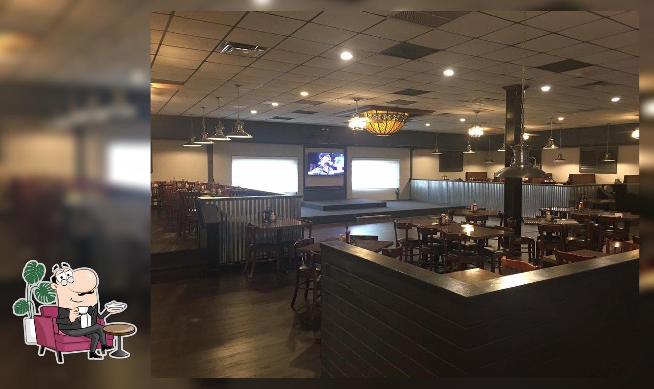 Breeze 19 Kitchen Bar