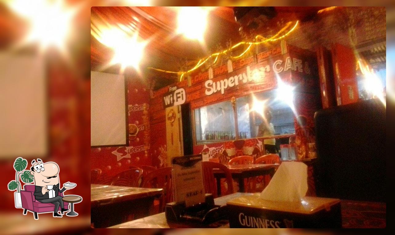 SuperStar Food Court