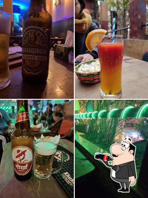 Sam's Bar