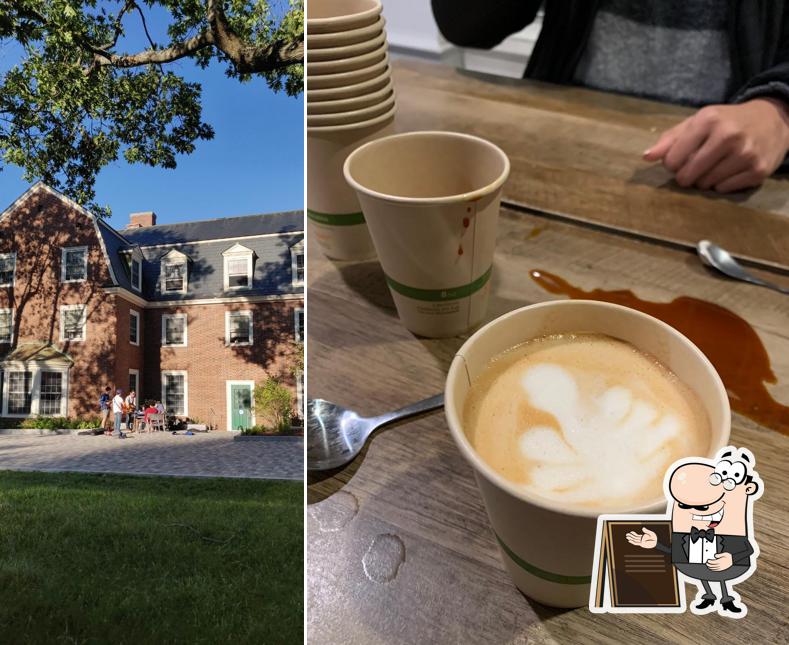 Mary Low Coffeehouse