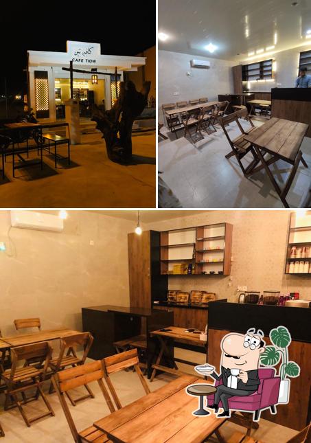 cafe tiow