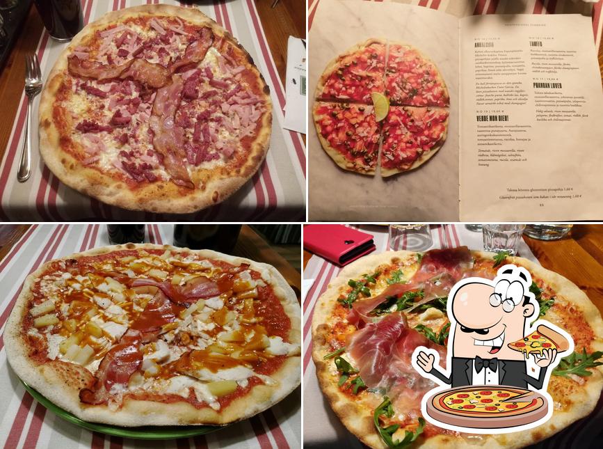 Classic Pizza Restaurant