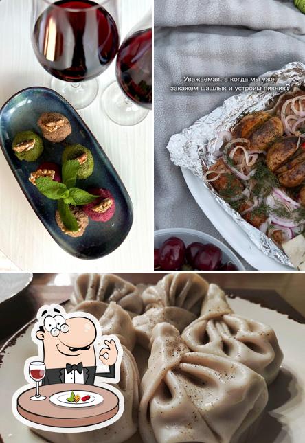 Блюда в "Хинкали Паб"