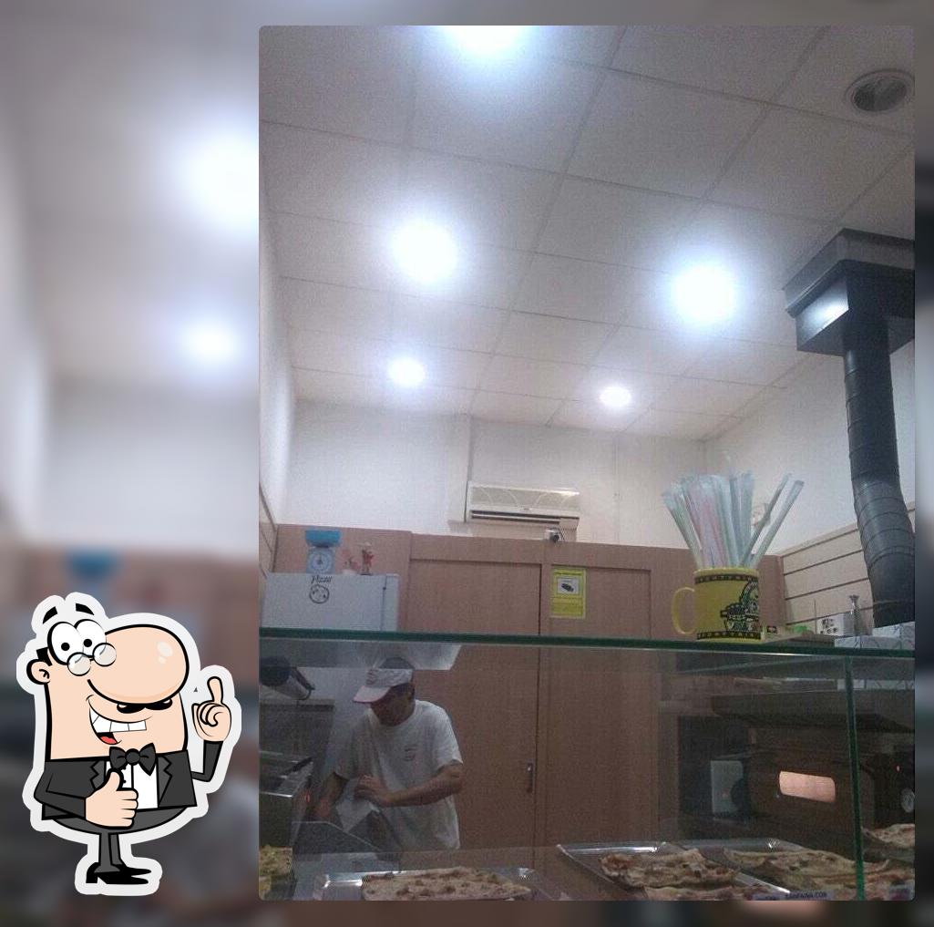 PIZZA AL VOLO
