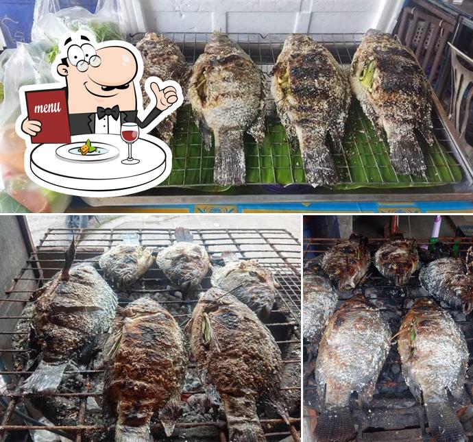 ร้านปลาเผา ชิดเสา.ตลาดสดเทศบาลโนนหัน
