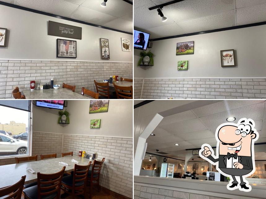 Nicollet Cafe