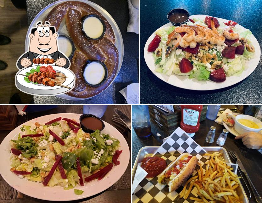 Home Plate Bar & Grill