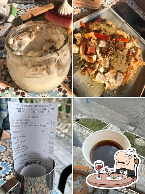 Блюда в "Правильном кофе"