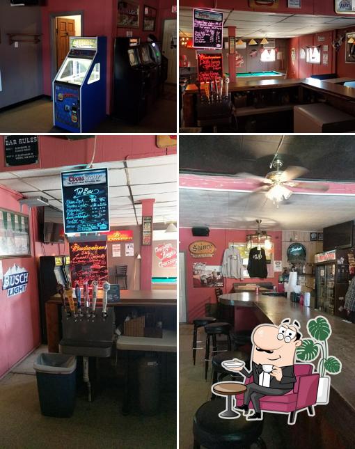 Happy Hour Bar