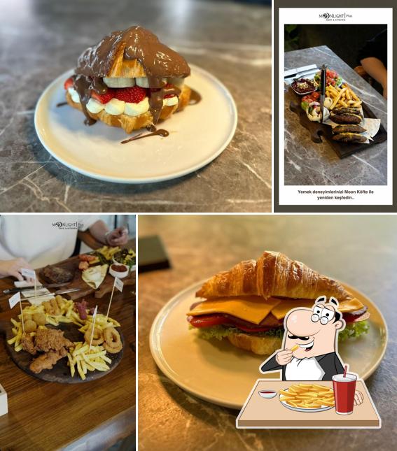 moonlight plus cafe&kitchen