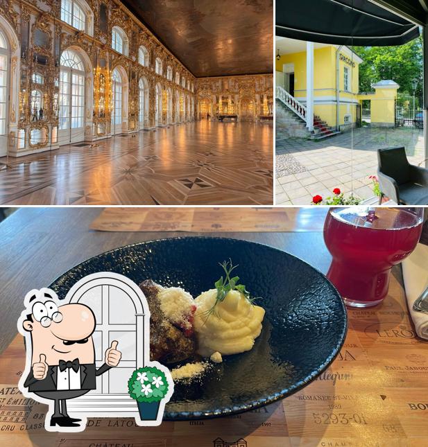 В Джакомо есть внешнее оформление, еда и многое другое