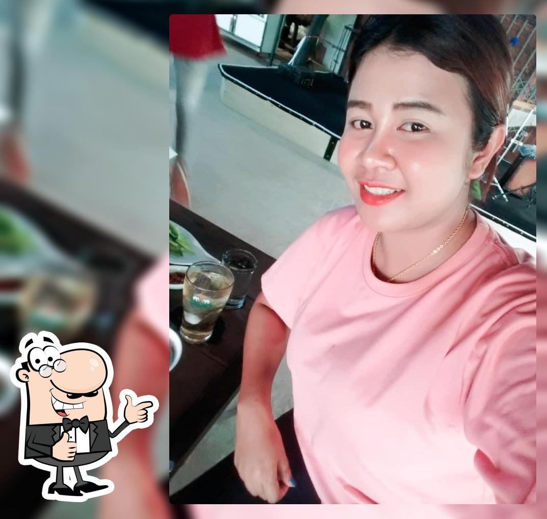 ร้านแปดริ้ว อ.ปราสาท จ.สุรินทร์