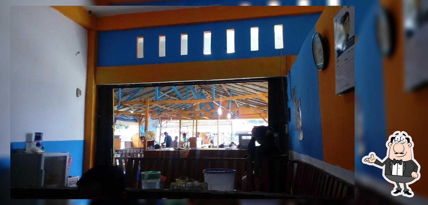 Rumah Makan Ikan Bakar Ajo