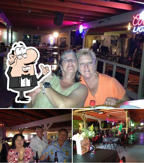 Tiki Bar