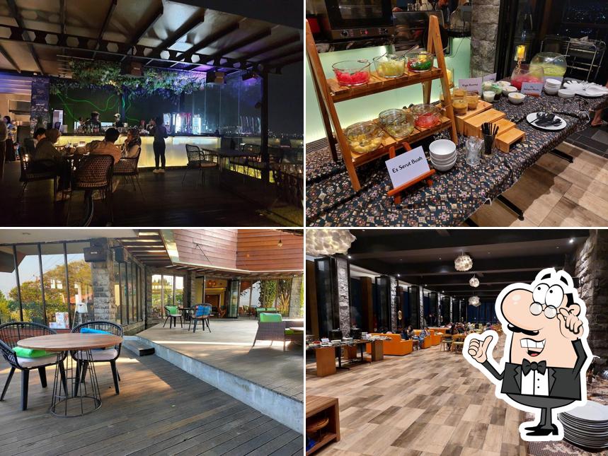 Awang-Awang Sky Lounge