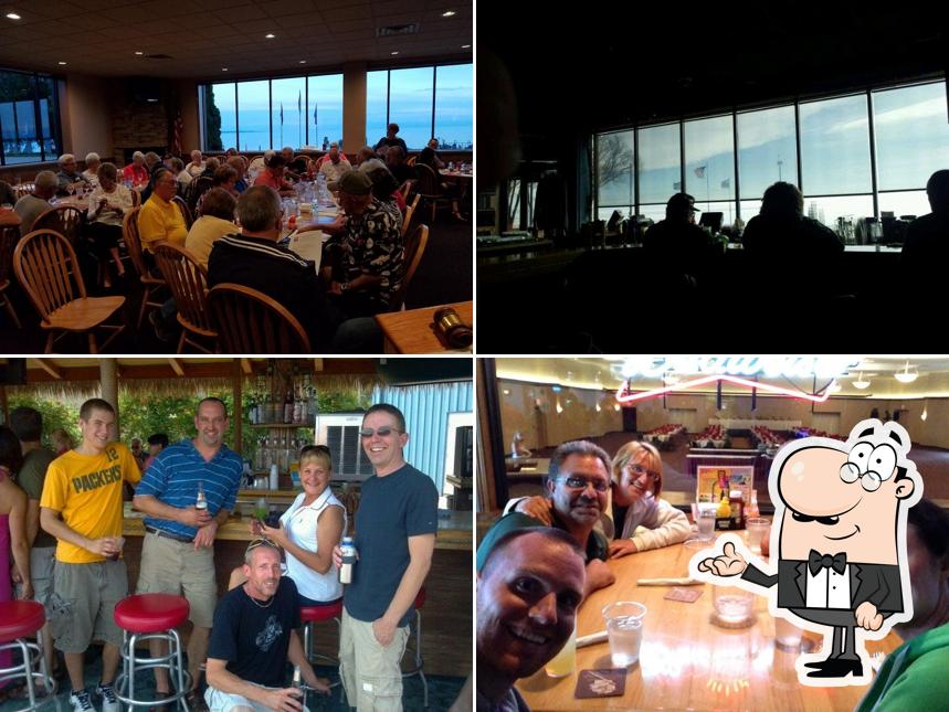 Waverly Beach Bar & Grille