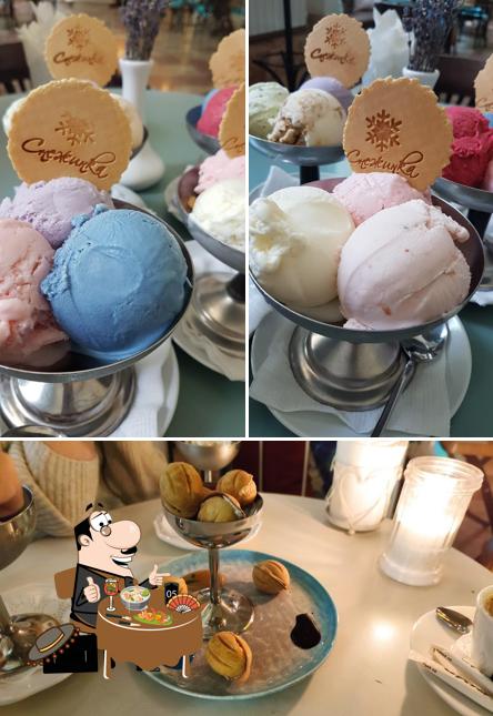 Блюда в "Арте - кафе "Снежинка""