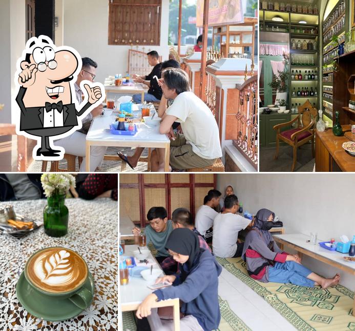 Cafe Nikou