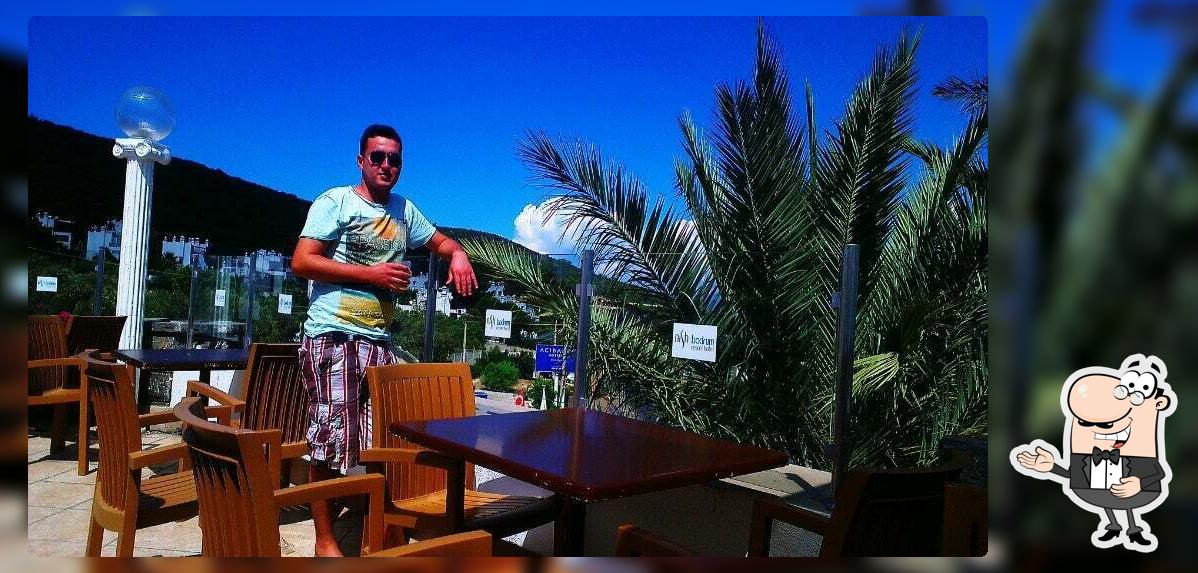 Nish Pool Restaurant
