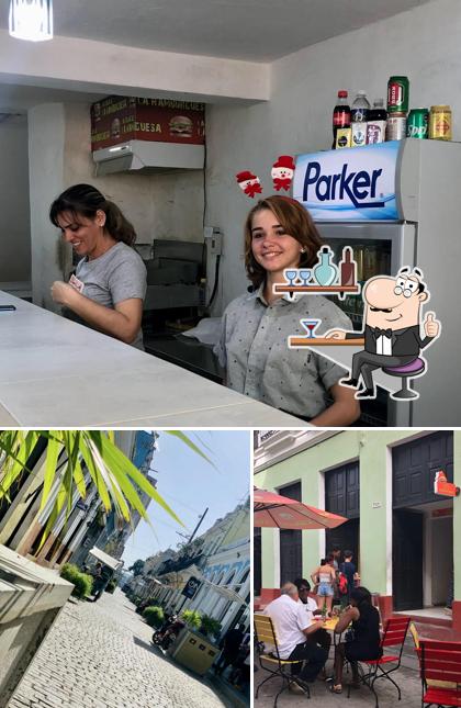 La CASA de la HAMBURGUESA