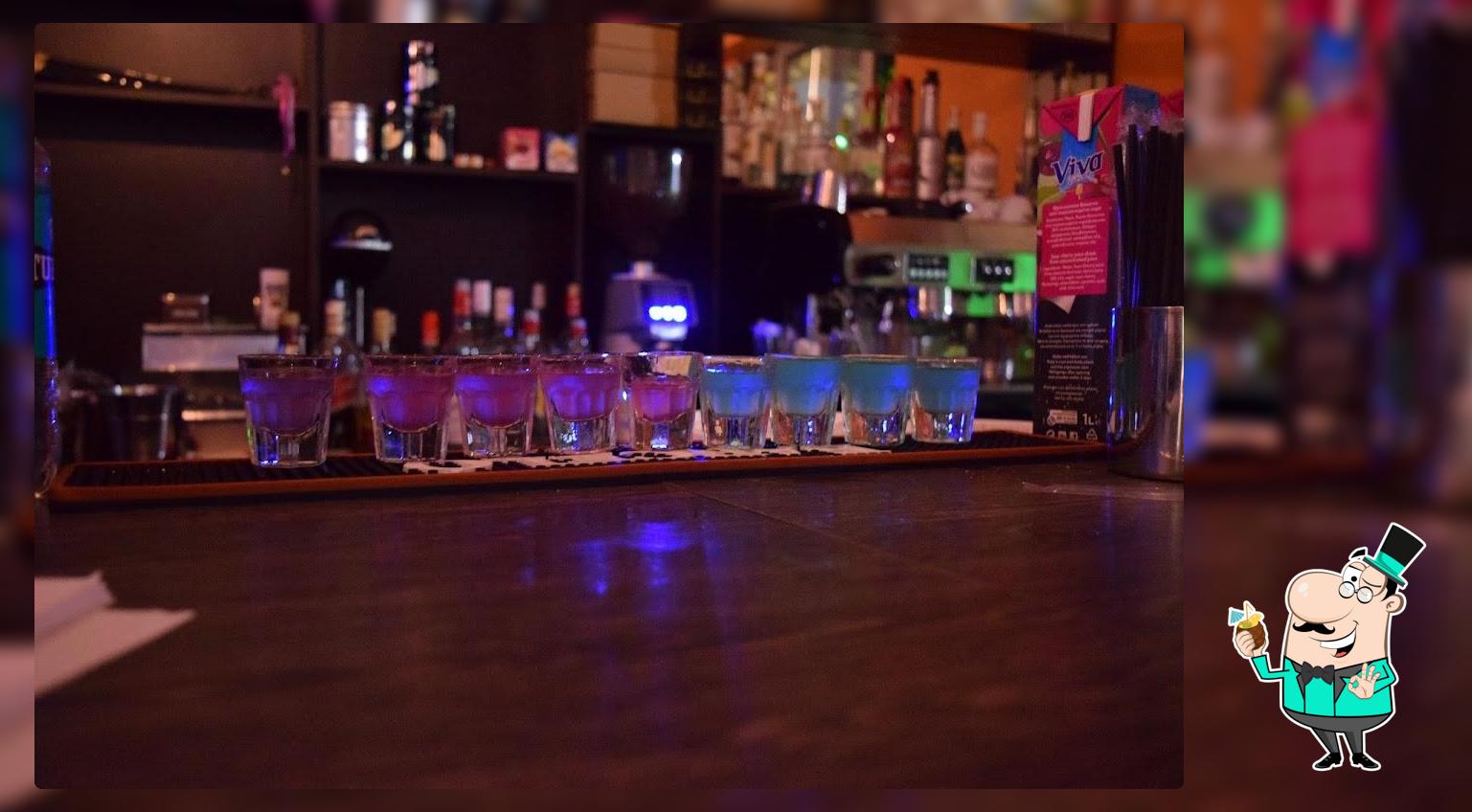 Cafe Bar K21