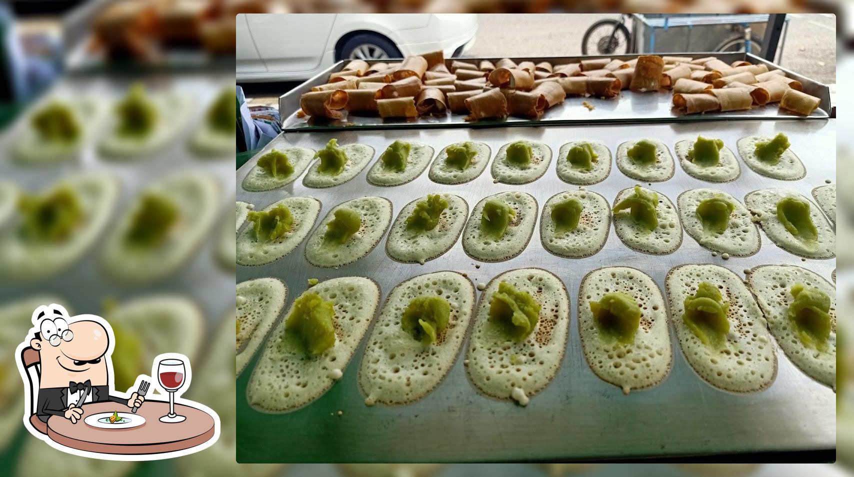 ร้านขนมเบื้องหน้าเซเว่น
