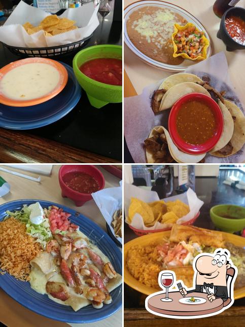 Que Pasa Authentic Mexican Restaurant - Minerva