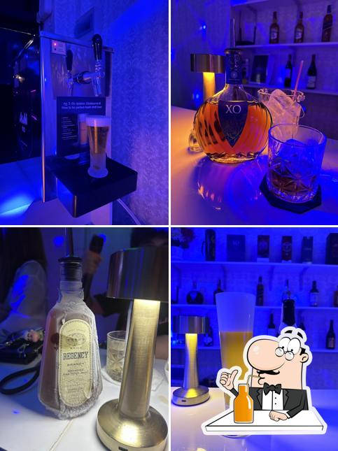 HER BAR