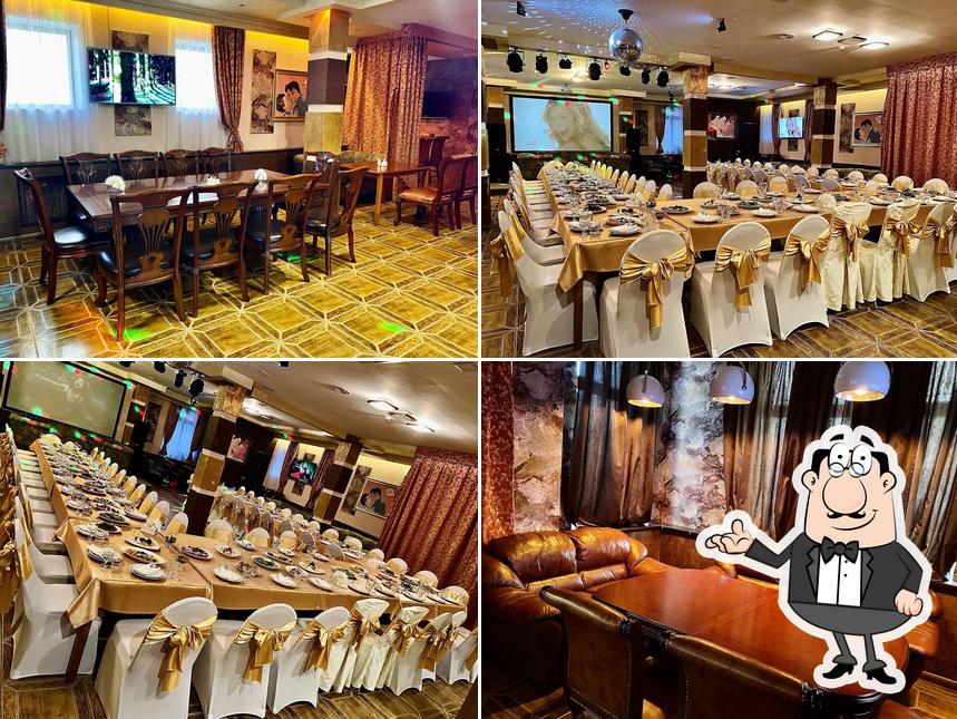 Посмотрите на внутренний интерьер "Павлина"