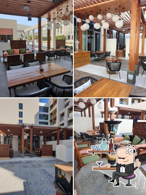 Boulevard Tea House