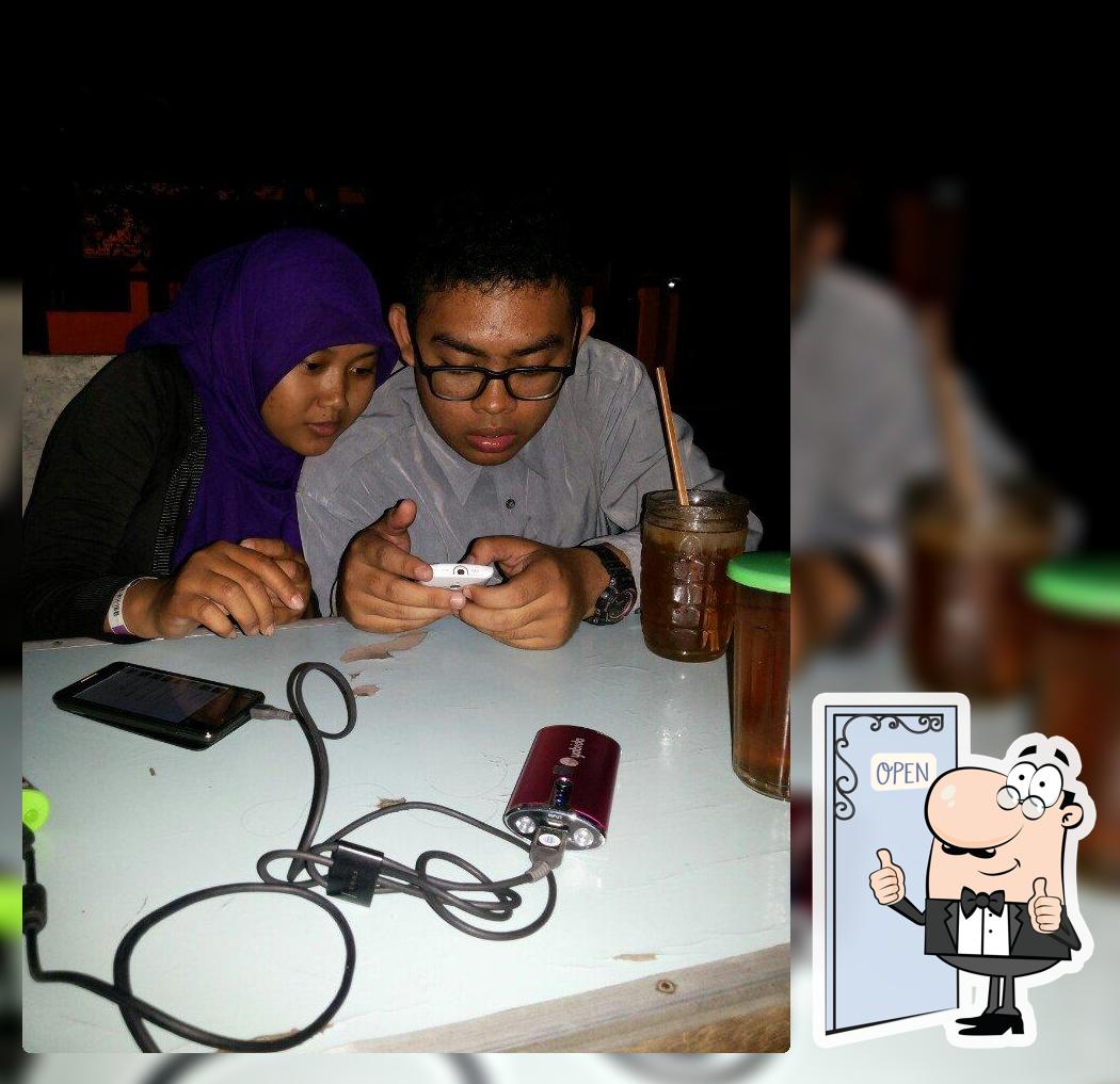 warung cak war