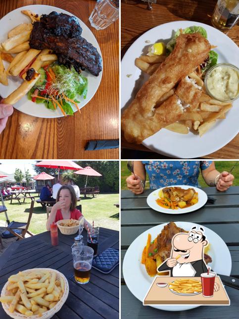 The Village Inn Sports Bar & Restaurant Geraldine