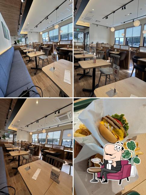 Mos Burger
