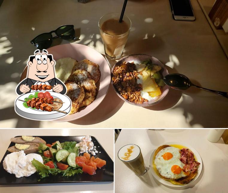 Еда в "Pan&Cake"