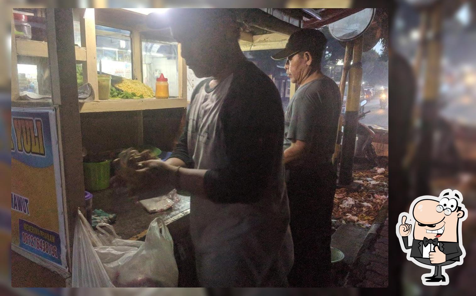 Warung Pak Yul