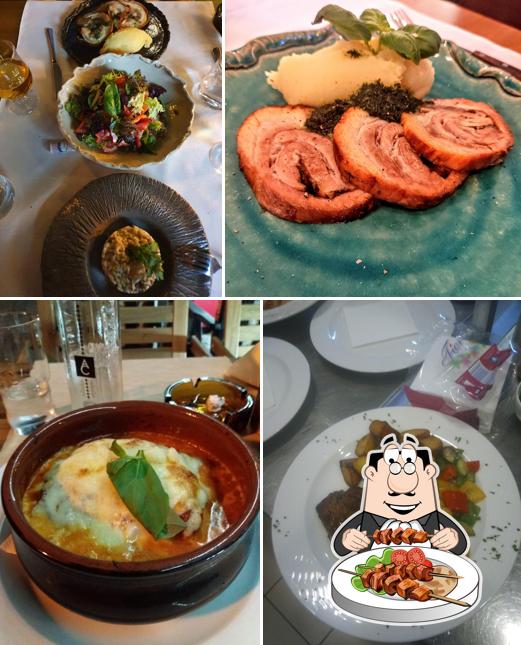 Trattoria Mezzaluna