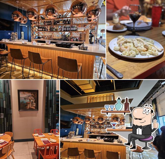 Napolis Italian Restaurant