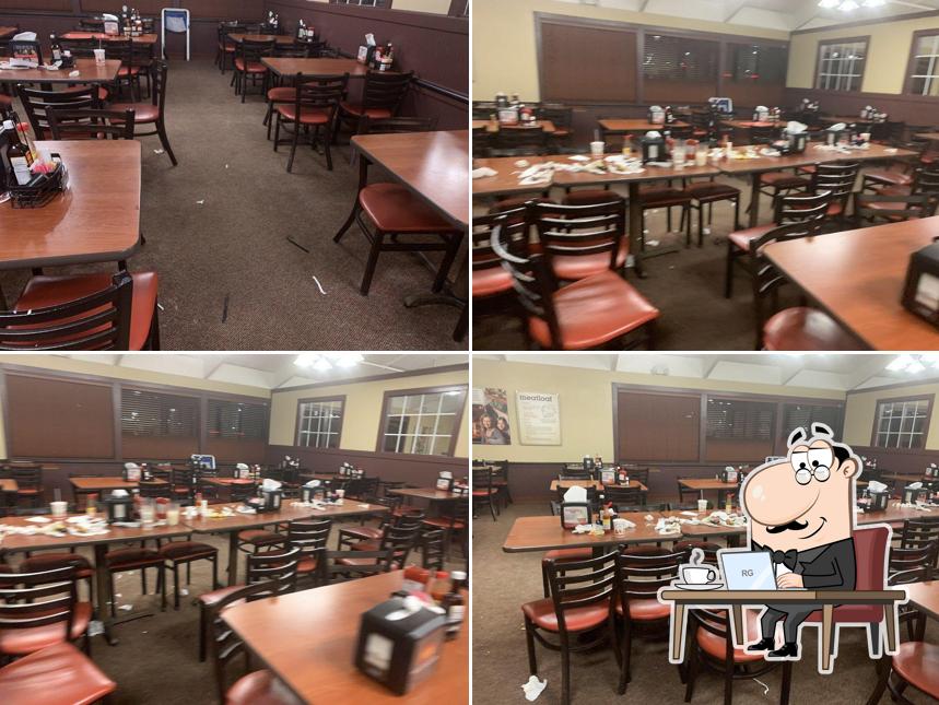 Golden Corral Buffet & Grill